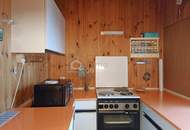 Keines Haus mit großem Garten - Nur einen Steinwurf vom Wasser entfernt