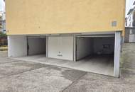 Sehr gepflegte Erdgeschoss- Hochparterre Wohnung mit großem Südbalkon und eigener Garage