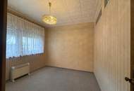 Charmantes Reihenhaus in ruhiger Wohnlage mit 118,70 m² Wohnfläche, voll unterkellert, incl. Garage und traumhaftem Bergblick
