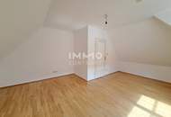 TOP Innenstadtlage: 3 - Zimmer- DG- Wohnung im Altbau | Sackstraße 14 Top 26
