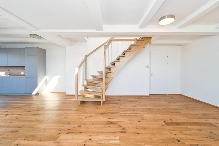 Erstbezug! Offenes und lichtdurchflutetes Wohnerlebnis mit einzigartigem Blick über die ganze Stadt! 117m2 Dachgeschoss Nähe Hauptbahnhof und U1!, Wohnung-miete, 2.297,91,€, 1100 Wien 10., Favoriten