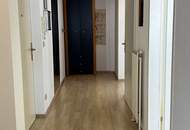Großzügige 2-Zimmer Wohnung (etwas abgewohnt). WG-geeignet. Studentenhit, Pendler etc.