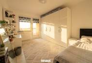 Hochwertige 4-Zimmer-Wohnung mit traumhafter DAN-Küche & Loggia in zentraler Lage!