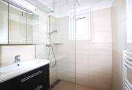 Renovierte-3-Raum-Eigentumswohnung mit Balkon und 203 m² Eigengarten