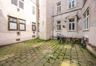 ++NEU++ Sanierungsbedürftige 3-Zimmer Altbauwohnung in guter Lage!!