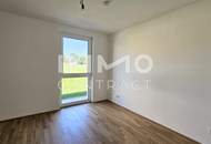 Zentral - modern - hell: Perfekte 2-Zimmer-Wohnung mit Balkon im Erstbezug in grüner Anlage