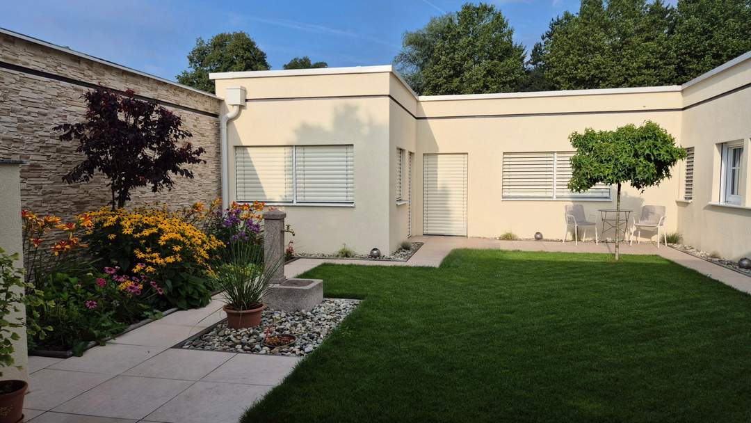 Top saniertes Eckreihenhaus in der Gartenstadt - ein Wohntraum!