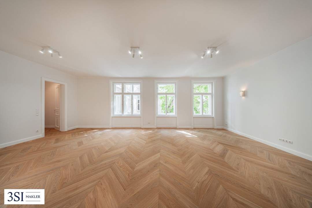 Top sanierte Wohnung mit Balkon - U3 und Mariahilferstraße sind fußläufig erreichbar!