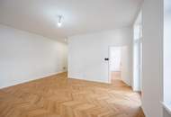++NEU++ Gepflegte 2-Zimmer Altbauwohnung mit Balkon in Bestlage! Hofruhelage!