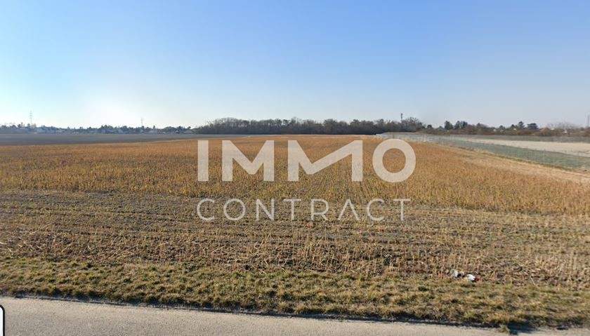 Investieren Sie in die Zukunft; Bauhoffnungsland mit Entwicklungspotenzial