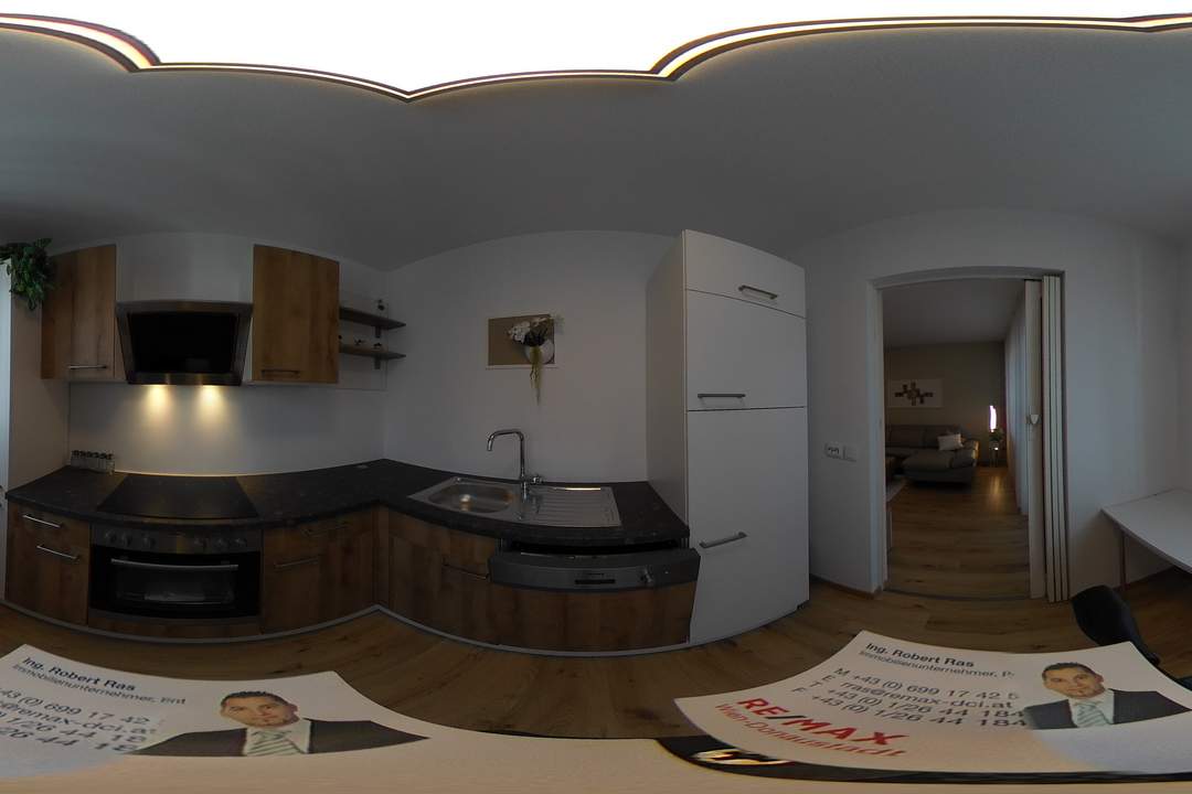 "2,5 Zimmer Starter- Wohnung mit Loggia"