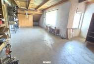Bad Mitterndorf: Haus aus Verlassenschaft mit 2.500m² Grundstück, 200m² Garage und 400m² Biotop.