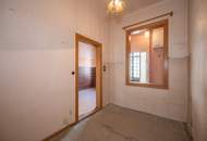 ++NEU++ 1,5-Zimmer Altbau-Wohnung (sanierungsbedürftig), viel Umbaupotenzial