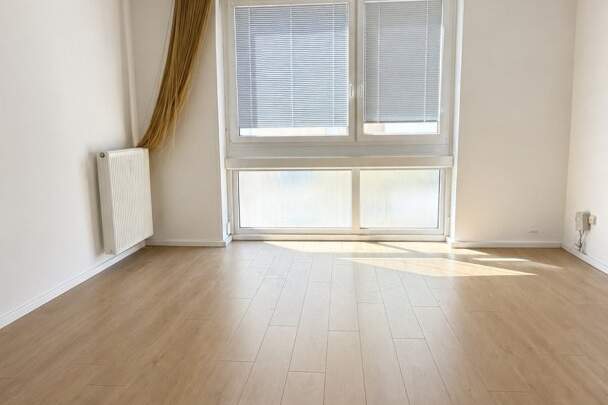 BESTLAGE 1010 WIEN + BÜROZIMMER IN BÜROGEMEINSCHAFT + NÄHE SCHWEDENPLATZ, Gewerbeobjekt-miete, 600,00,€, 1010 Wien 1., Innere Stadt