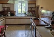 PROVISIONSFREI: Großes Einfamilienhaus (236m²) mit 3.896m² Baugrund im Zentrum von St. Marein/ Graz