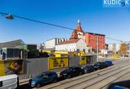 Zentral begehbare 2 Zimmerwohnung mit verglastem Loggiaverbau zwischen U3 &amp; U6