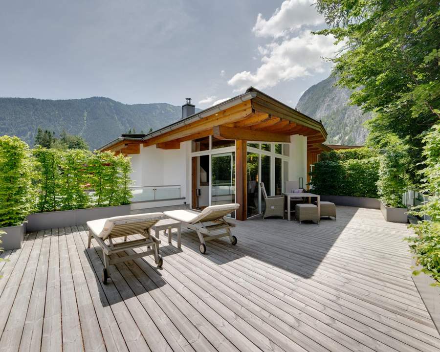 "Das perfekte Nest" - eingebettet zwischen Bergpanorama und Luxus!