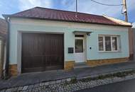 Sanierungsbedürftiges Haus - Garten und Nebengebäude