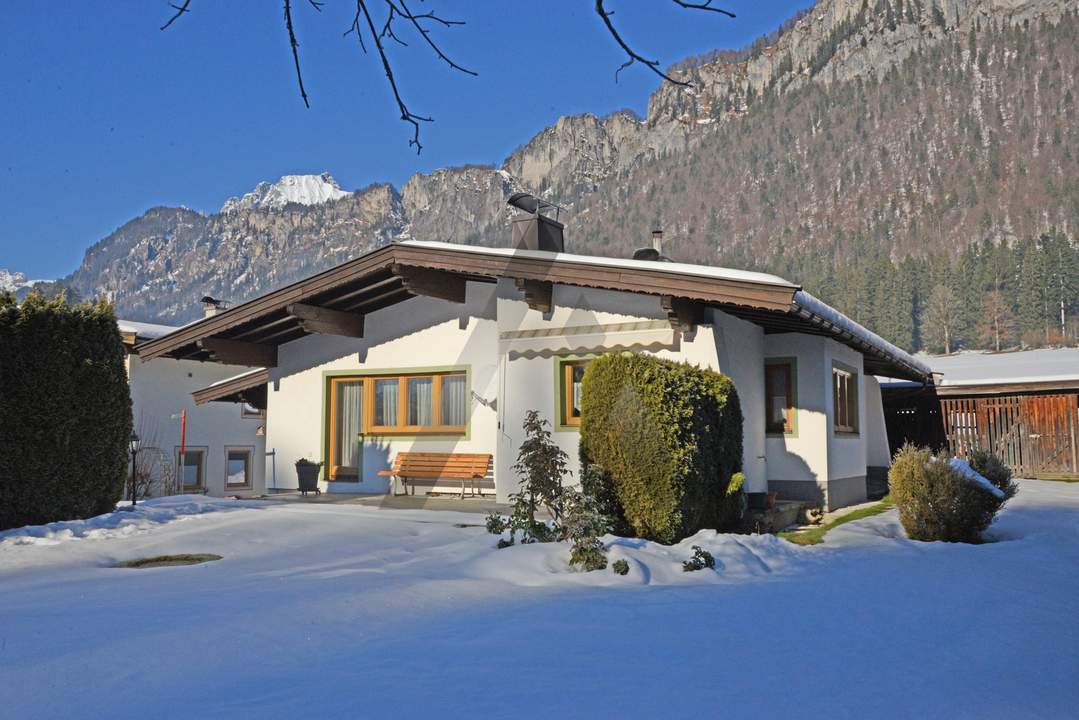 Grundstück mit Altbestand in idyllischer Naturlage mit Bergblick - St. Johann in Tirol