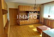 NAHE STADTHALLE: SCHÖNE HELLE 3-ZI. WOHNUNG + WOHNKÜCHE MIT WESTLOGGIA UND PARKPLATZ