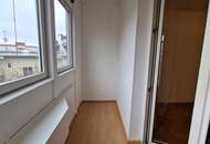 Ideale Single-oder Pärchenwohnung mit Loggia und Blick ins Grüne