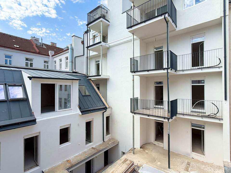 Ca. 29 m² Außenfläche südlich ausgerichtet I Erstbezug nach Kernsanierung I U-Bahn Nähe I Luftwärmepumpe inkl. Kühlung I
