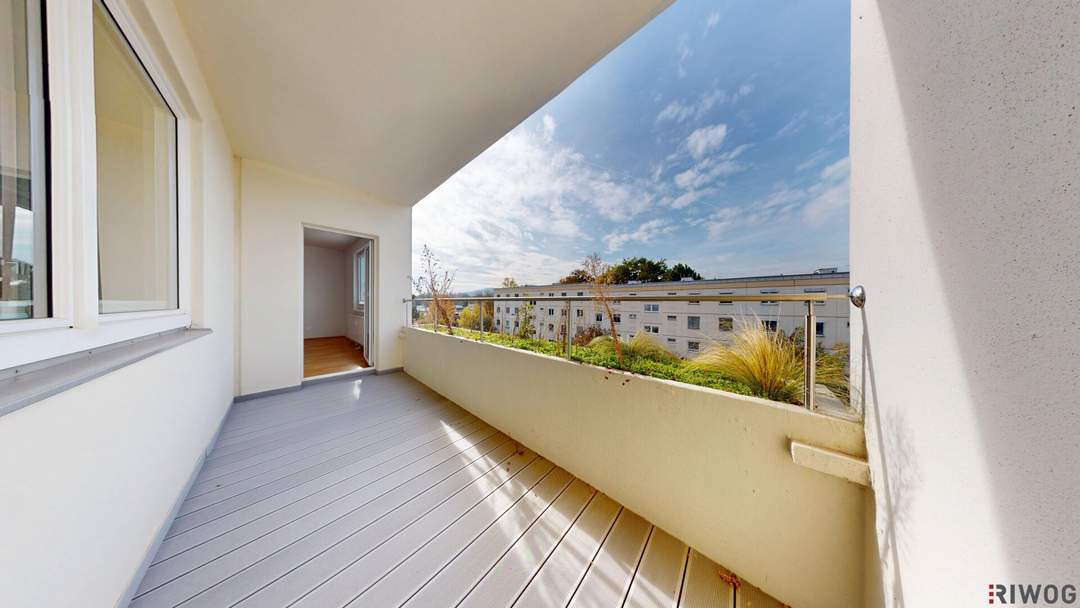 ERSTBEZUG nach Sanierung I 4 Zimmer Wohnung mit Loggia I Tischler Küche mit Siemens Geräte inklusive I Ruhelage I Naturpark Föhrenberge I 360° Rundgang