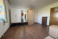 Gepflegtes Mini-Apartment mit Badezimmer in zentraler Lage! Nähe BMW, SKF!!!