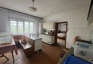 Sanierungsbedürftiges Einfamilienhaus mit viel Potenzial in ruhiger Siedlungslage in Kemeten