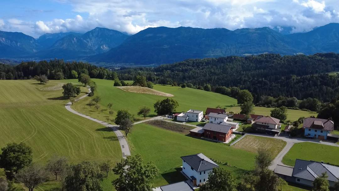 Baugrundstück in absolut idyllischer Ruhelage