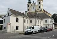 Klimatisierte Altbauwohnung mit großzügigem Wohnbereich, Tischlerküche und Terrasse in Maria Lanzendorf