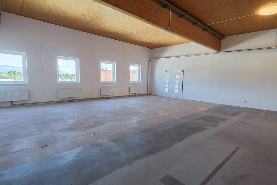 Bezugsfertige Räume 306 m² – vielseitig nutzbar im Shopping Point Neunkirchen zu vermieten!, Gewerbeobjekt-miete, 3.064,40,€, 2620 Neunkirchen