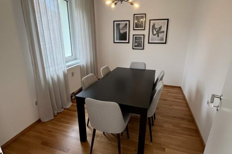 Ihre perfekte Wohlfühloase in herrlicher Grünlage mit 1A-Infrastruktur ist sofort verfügbar! Generalsaniert - hell und freundlich - praktische Raumaufteilung - tolles Preis-Leistungs-Verhältnis!, Wohnung-miete, 478,07,€, 4400 Steyr(Stadt)