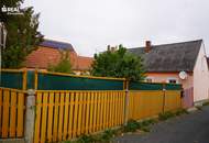 Gemütliches Landhaus mit Nebengebäude direkt in Groß-Siegharts
