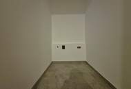 15493 - Exklusiv GENERALSANIERTE 4 Zimmer Wohnung