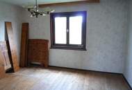Günstiges renovierungsbedürftiges Haus mit kleinen Grundstück in Attnang Puchheim!!