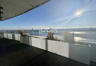 Außergewöhnlicher Balkon, Sonne fast den ganzen Tag, Ausblick wohin das Auge reicht: Neubau Erstbezug DANUBEFLATS