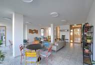 Effizient, modern, klimatisiert: Neubauwohnung mit Miele-Küche
