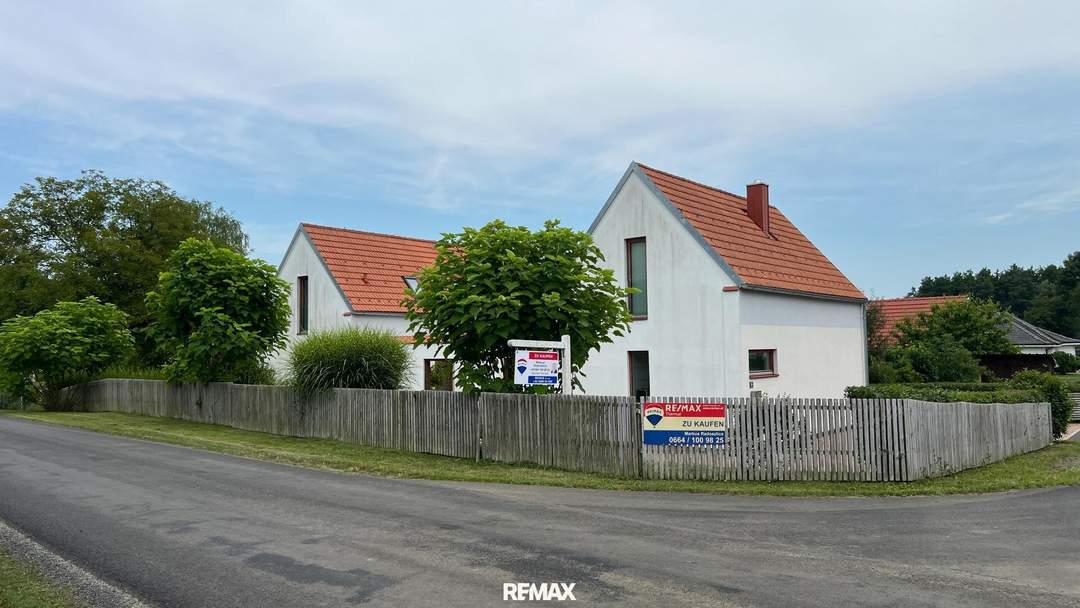 ANLEGERHIT Zwillingshäuser beide vermietet