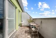 "Traumhafte Dachterrassen-Maisonette mit Fernblick &amp; Badeteichzugang"