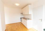 Helle 2-Zimmer-DG-Wohnung mit Terrasse unweit vom Hauptbahnhof
