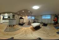 "Ein-/Zweifamilienhaus, neu renoviert, mit 2 Wohnungen (je 120m²) und Pool!"