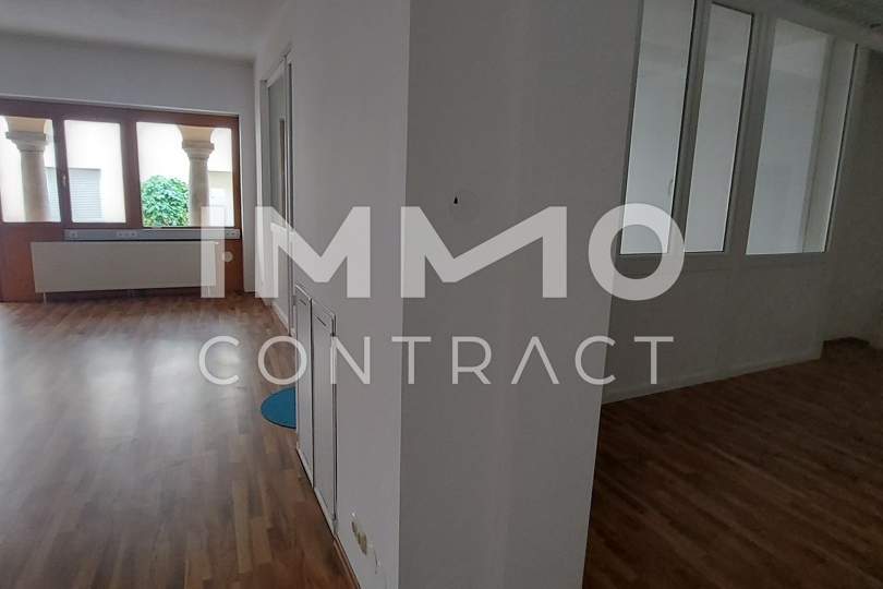 ROHRENDORF EBENERDIGE GESCHÄFTS-BÜROFLÄCHE ZU VERKAUFEN!, Gewerbeobjekt-kauf, 160.000,€, 3495 Krems(Land)