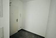 2 Zimmer Balkon, Garage und TG-Stellplatz