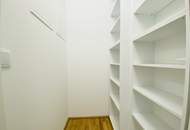 MODERNES WOHNEN - Möblierte 2-Zimmer Stadtwohnung mit Fernblick