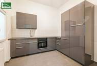 Das Hasner Palais – Eckwohnung mit Erker und separater Küche im sanierten Altbau!