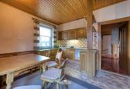 Rarität am Froschberg: großzügige Räume, die Sonne und ein herrlicher Garten!