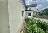 Sanierungsbedürftiges Wohnhaus mit Garten, Terrasse und Entwicklungspotenzial in Hauskirchen!