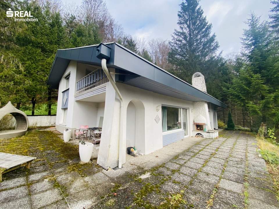 Abbruchhaus mit Berg- und Grünblick – Grundstück in Hof bei Salzburg