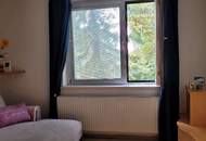 Wenn Sie die Natur vor dem Fenster möchten und trotzdem nicht auf alle Annehmlichkeiten einer Stadt verzichten wollen, sind Sie hier genau richtig!!